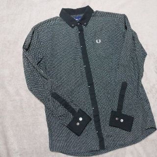 フレッドペリー(FRED PERRY)のFRED PERRY フレッドペリー 長袖シャツ 水玉 ブラック 黒 刺繍ロゴ(シャツ)