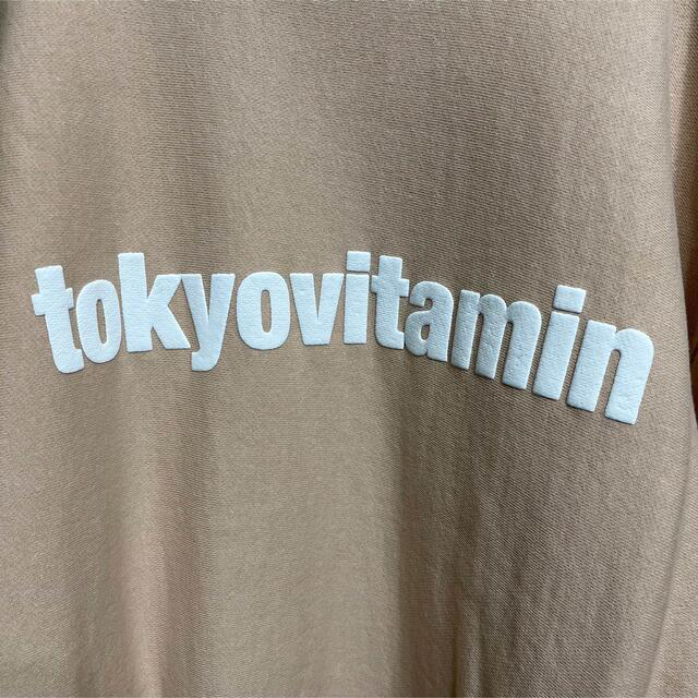 tokyovitamin logo crew neck