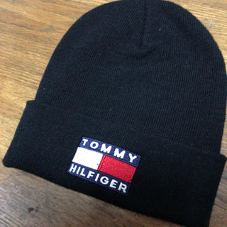 トミーヒルフィガー(TOMMY HILFIGER)のtommy hilfiger ニット帽(ニット帽/ビーニー)
