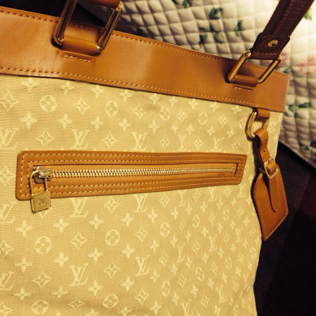 数量は多 ヴィトン♥︎2wayバッグ•プレゼント付 VUITTON