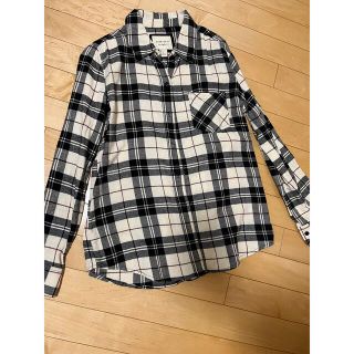 フォーエバートゥエンティーワン(FOREVER 21)の美品 forever21 シャツ チェック(シャツ/ブラウス(長袖/七分))