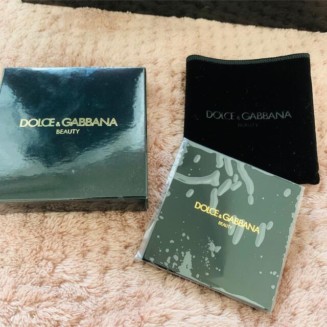 DOLCE&GABBANA(ドルチェアンドガッバーナ)の新品 未使用 ドルチェ&ガッバーナ  ポーチ ミラー キーホルダー レディースのファッション小物(ポーチ)の商品写真