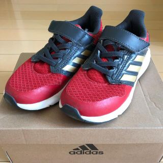 アディダス(adidas)のニコ様 専用【adidas／アディダス】キッズスニーカー  ファイト 18cm(スニーカー)