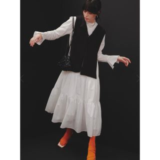 アメリヴィンテージ(Ameri VINTAGE)のCOLLAR KNIT VEST WITH DRESS(ロングワンピース/マキシワンピース)