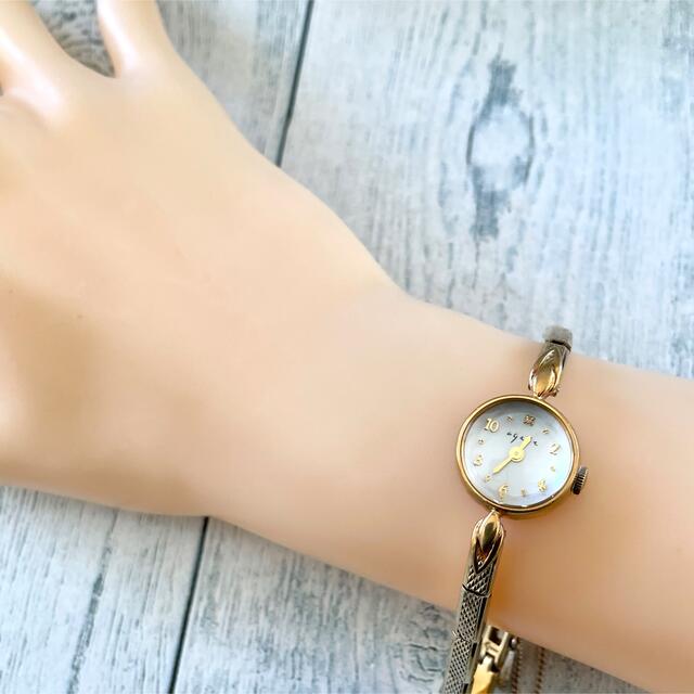 agete(アガット)の【電池交換済】agete アガット 腕時計 シェル ゴールド 0.005ct レディースのファッション小物(腕時計)の商品写真