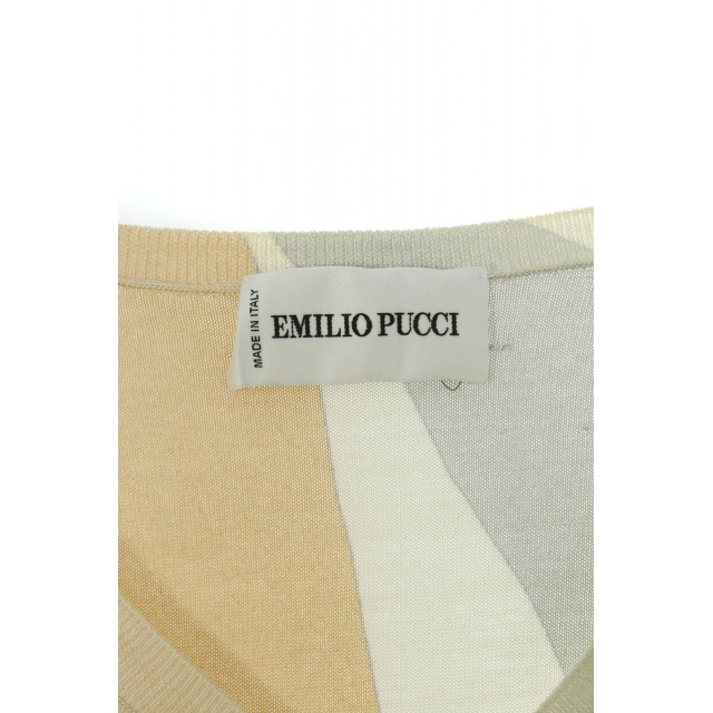 EMILIO PUCCI(エミリオプッチ)のエミリオプッチ 26KR60 総柄Vネックニット XS レディースのトップス(ニット/セーター)の商品写真