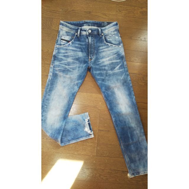 DIESEL JOGGJEANS 26 KROOLEY-T 19SS