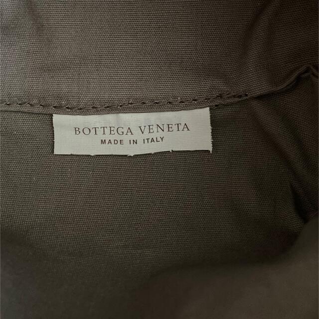 Bottega Veneta(ボッテガヴェネタ)の未使用　BOTTEGA VENETA ポーチ 化粧ポーチ レザー 青 ブルー レディースのファッション小物(ポーチ)の商品写真