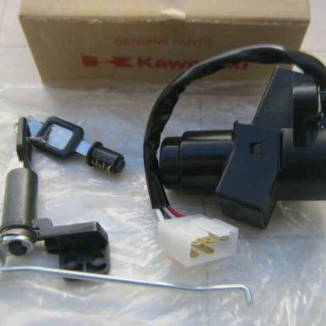 ♪ゼファー400　C3-C4　 新品　カワサキ純正キーセット