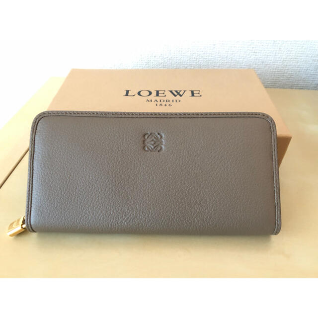 ☆《極美品》LOEWE ロエベ　アナグラム　アマソナ　ラウンドファスナー　長財布