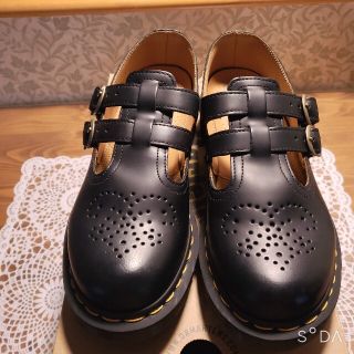 ドクターマーチン(Dr.Martens)のドクターマーチン 8065メリージェーン黒(ローファー/革靴)