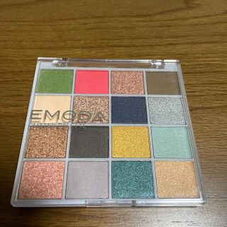 エモダ(EMODA)のEMODA✖️ジェリーグリッターパレット16色(美容)