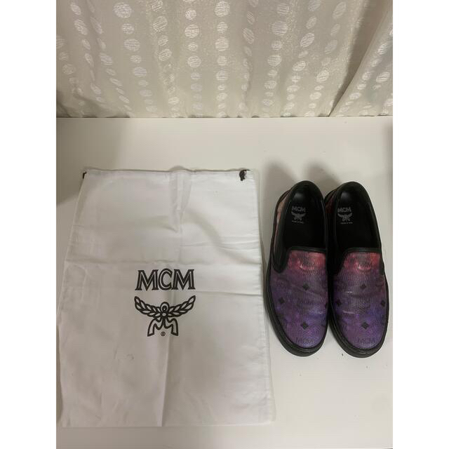 MCM(エムシーエム)のMCM エムシーエムスニーカー　26.5cm メンズの靴/シューズ(スニーカー)の商品写真