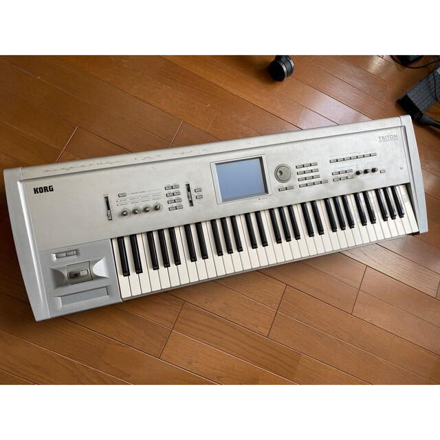 KORG TRITON シンセサイザー ジャンク www.runningwonders.com