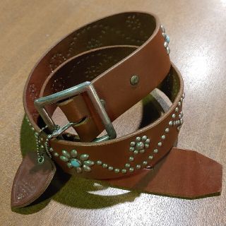ハリウッドトレーディングカンパニー スタッズベルト ベルト(メンズ)の ハリウッドトレーディングカンパニー スタッズベルト ベルト(メンズ)の