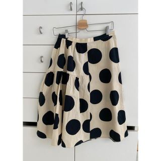 マルニ(Marni)のマルニ　MARNI ドットアシンメトリー スカート　38(ひざ丈スカート)