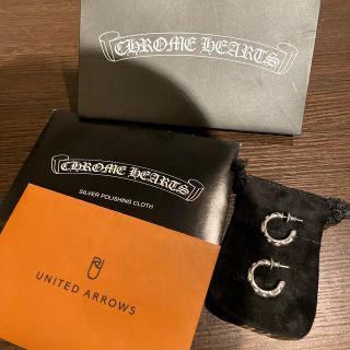 クロムハーツ(Chrome Hearts)の定価の半額　クロムハーツ　スクロールピアス(ピアス(両耳用))