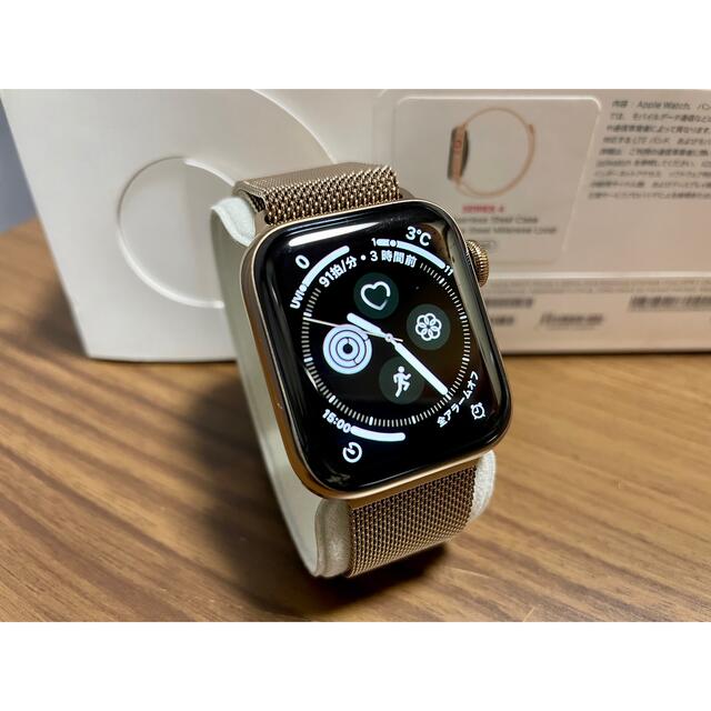 タレヤ♡ 様専用　Apple Watch Series 4 40mm ゴールド