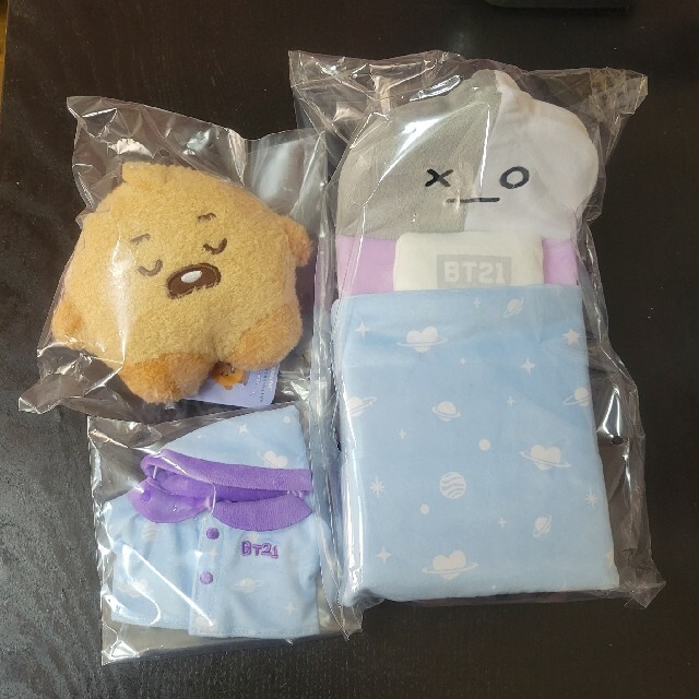 bt21 ねとんぬいぐるみ　shooky Sサイズ　ベッド　パジャマ