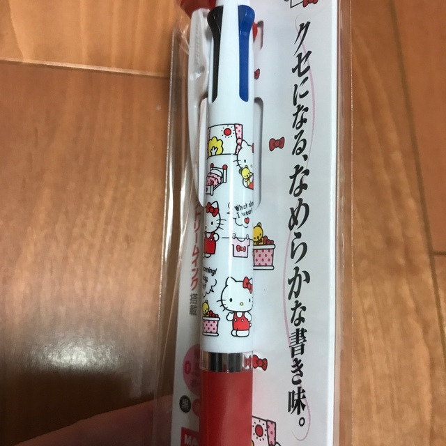 ハローキティ(ハローキティ)のジェットストリーム　ハローキティ インテリア/住まい/日用品の文房具(ペン/マーカー)の商品写真