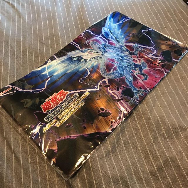 NEW限定品】【NEW限定品】遊戯王 プレイマット Convention Exclusive