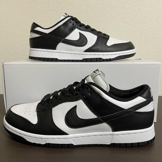 NIKE(ナイキ)の新品！NIKE BY YOU DUNK LOW Panda Black メンズの靴/シューズ(スニーカー)の商品写真