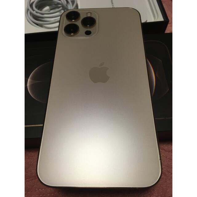 Apple(アップル)のiPhone12 Pro Max(128GB)SIMフリー GOLD スマホ/家電/カメラのスマートフォン/携帯電話(スマートフォン本体)の商品写真