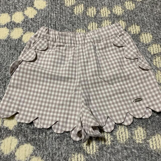 petit main(プティマイン)の本日限定❣️petit main スカラップショートパンツ　ライトグレー キッズ/ベビー/マタニティのベビー服(~85cm)(パンツ)の商品写真