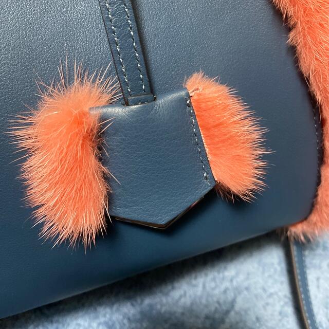 FENDI(フェンディ)のFENDI ファートリミングバッグ レディースのバッグ(ハンドバッグ)の商品写真