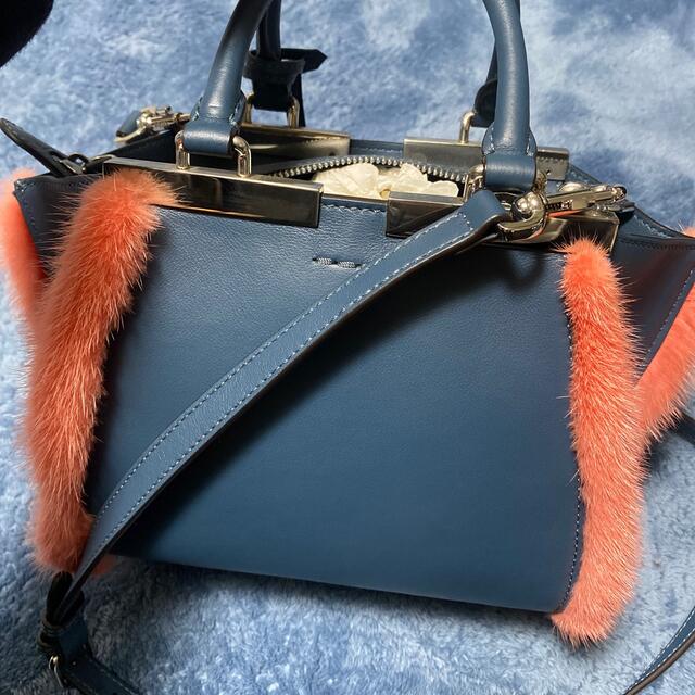 FENDI(フェンディ)のFENDI ファートリミングバッグ レディースのバッグ(ハンドバッグ)の商品写真