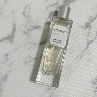 ローラメルシエ(laura mercier)のローラメルシエ アンバーバニラ(香水(女性用))