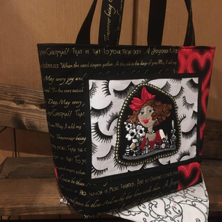 ♡handmade♡ロラライハリス 刺繍 トートバッグの通販 by もも ｜ラクマ
