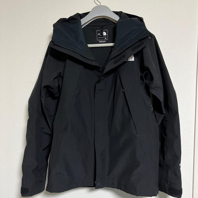 THE NORTH FACE  MOUNTAIN JACKET 1