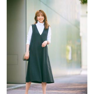 UNIQLO ブラッシュドジャージージャンパースカート