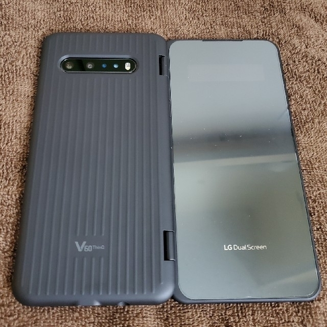 LG Electronics(エルジーエレクトロニクス)のLG V60 ThinQ 5G L-51A ザ ブラック スタイラスセット スマホ/家電/カメラのスマートフォン/携帯電話(スマートフォン本体)の商品写真