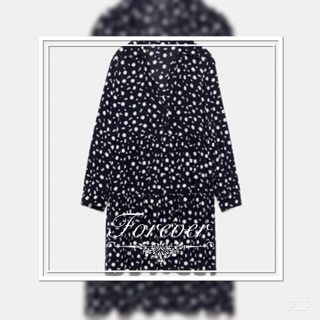 ZARA(ザラ)の《今だけ価格》ZARA/新品未着用】今期新作　新品完売品　XS 希少 レディースのワンピース(ひざ丈ワンピース)の商品写真