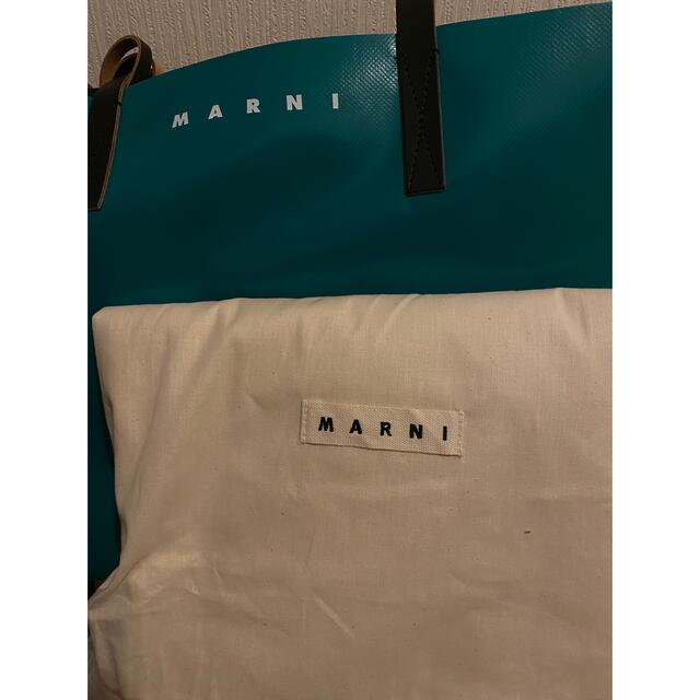 Marni(マルニ)のyuge様専用マルニ MARNI トートバッグホリゾンタル　ショッピングバッグ  レディースのバッグ(トートバッグ)の商品写真