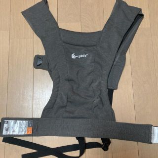 エルゴベビー(Ergobaby)の値下げ　エルゴ　エンブレース　抱っこ紐　新生児(抱っこひも/おんぶひも)