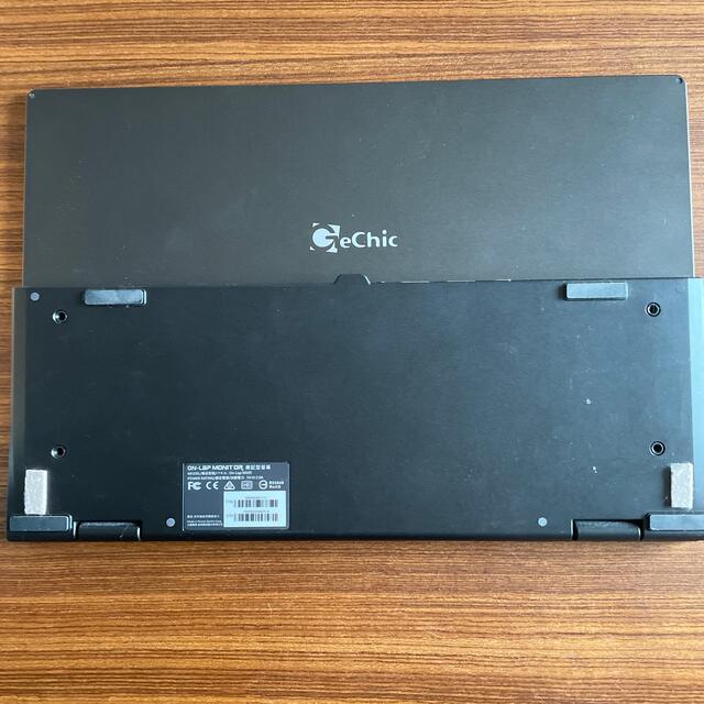 GeChic On -Lap M505E VESA対応マウントキット付属 スマホ/家電/カメラのPC/タブレット(ディスプレイ)の商品写真