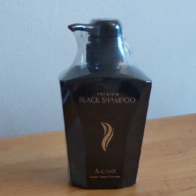 PREMIUM  BLACK  SHAMPOO