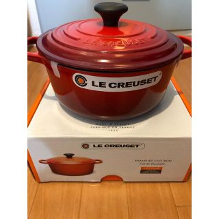 ルクルーゼ(LE CREUSET)のル・クルーゼ シグニチャー ココットロンド20cm チェリーレッド 新品未使用(鍋/フライパン)