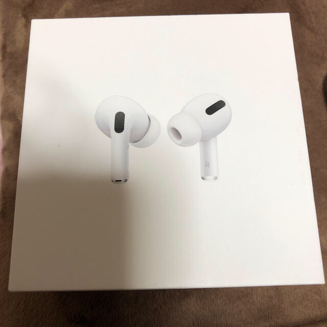 APPLE AirPods Pro ノイズキャンセリング付完全ワイヤレスイヤホン