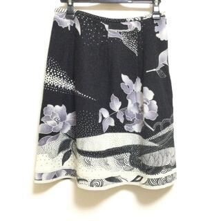 レオナール(LEONARD)のレオナール スカート サイズ40 M美品  -(その他)