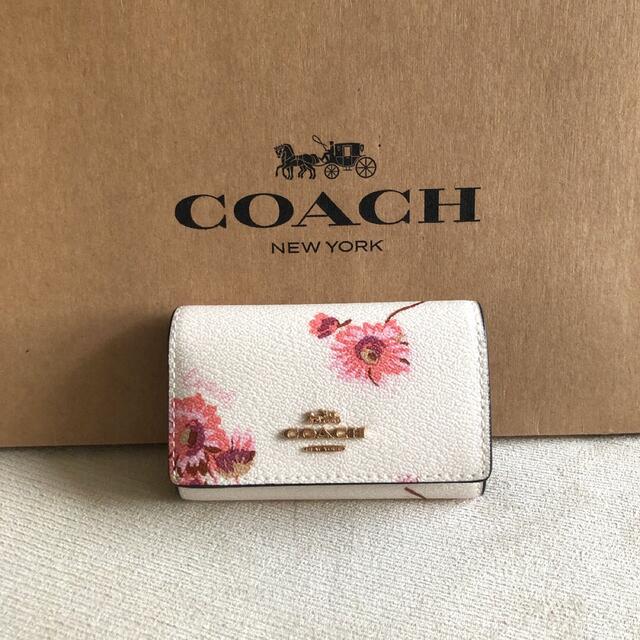 coach キーケース