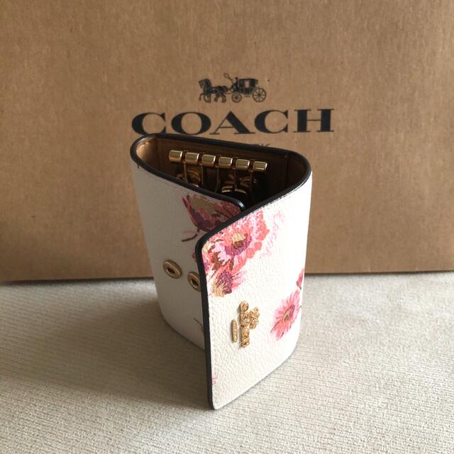 新品 未使用　COACH コーチ ファイブリング キーケース  チャコール