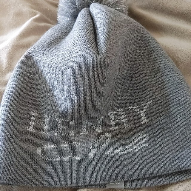 PEARLY GATES(パーリーゲイツ)のHENRYCLUB ゴルフキャップ　ファーラウンドバッグ　セット レディースの帽子(キャップ)の商品写真