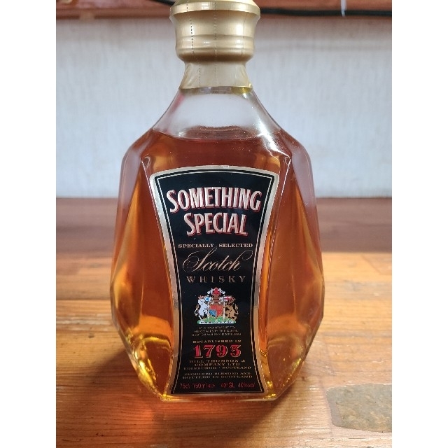 スコッチウイスキー　SOMETHING SPECIAL 1793 箱あり