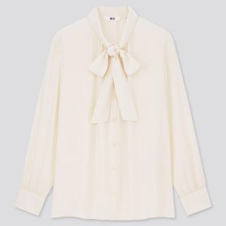 ユニクロ(UNIQLO)のユニクロ　ジョーゼットボウタイブラウス　白(シャツ/ブラウス(長袖/七分))