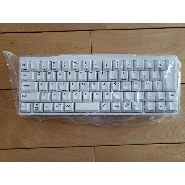 富士通(フジツウ)のHHKB Professional HYBRID Type-S 雪 日本語配列 スマホ/家電/カメラのPC/タブレット(PC周辺機器)の商品写真