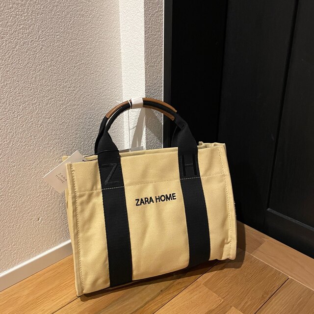 ZARA(ザラ)の新品タグ付き　ZARA HOME  ショルダーバック レディースのバッグ(ショルダーバッグ)の商品写真